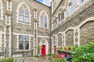 Entrance - click for photo gallery